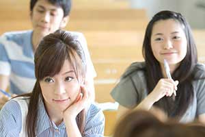 东经日语日本留学课堂学习
